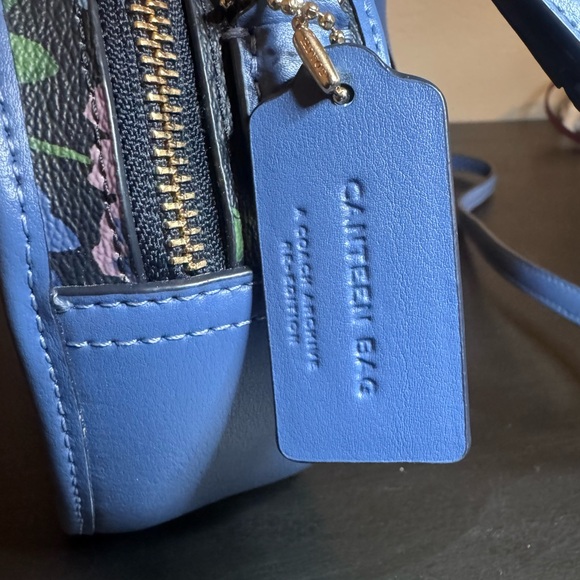 Coach Canteen Crossbody limited edition Bag - Picture 3 of 13